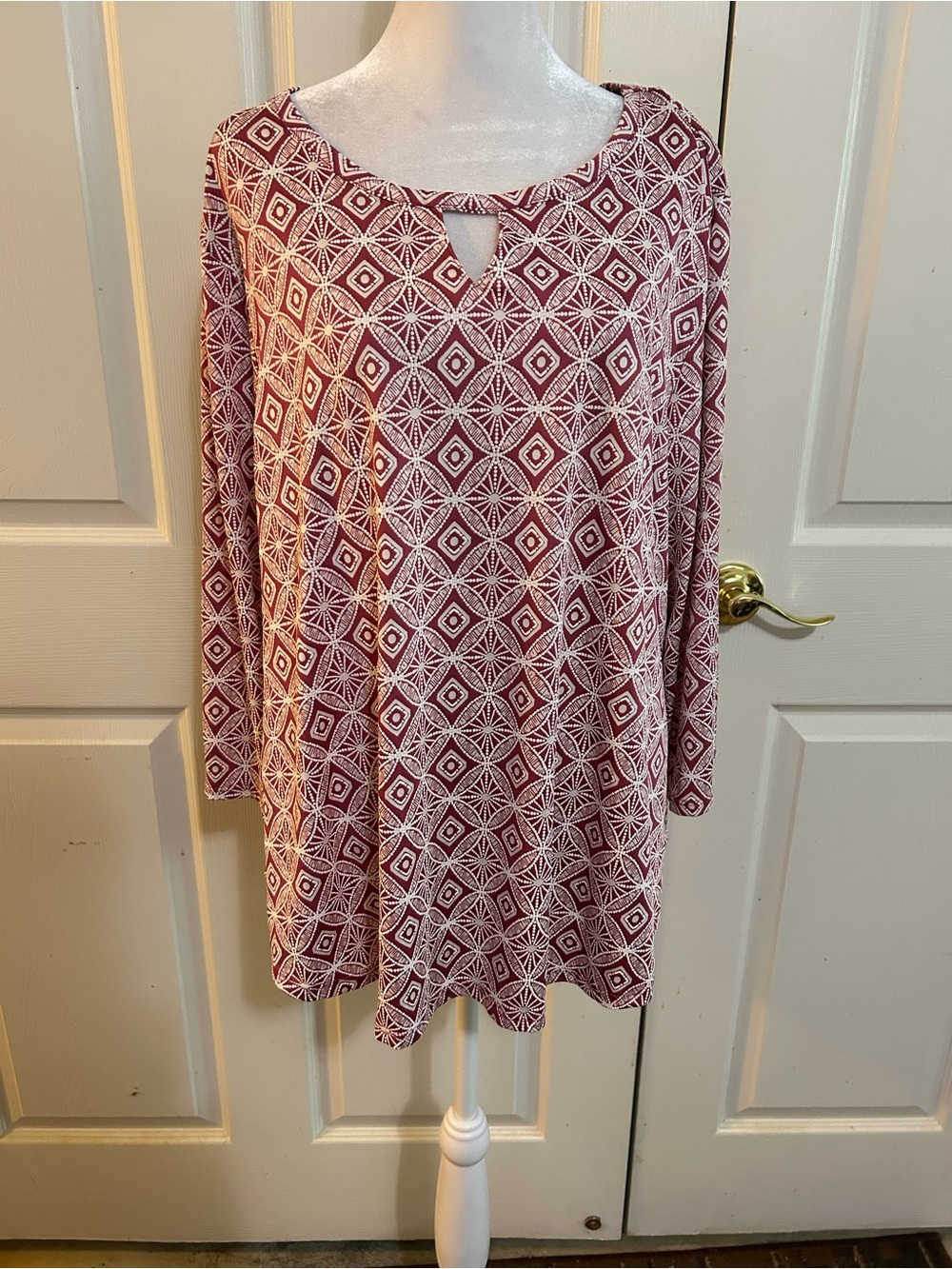 Ruby Rd pink & white medallion tunic, XL